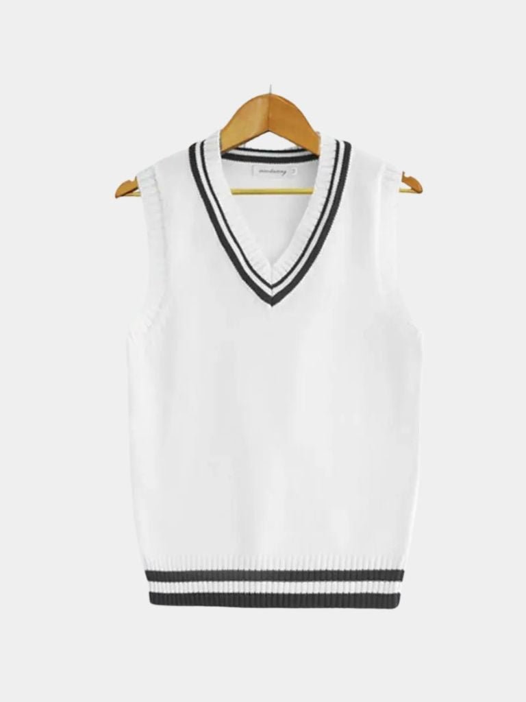 Old Money Essential Knit Vest - Cross & Crown